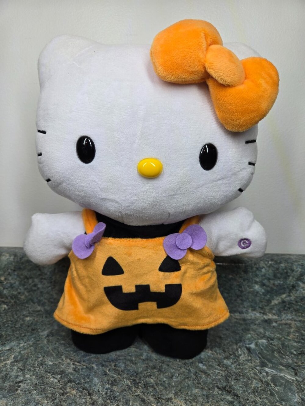 Sanrio Hello Kitty Halloween Pumpkin Side Stepper Animated Musical Plush 12"